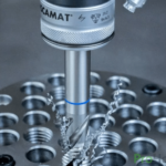 Roscamat Tiger – elektrischer Gewindeschneidarm beim Gewindeschneiden